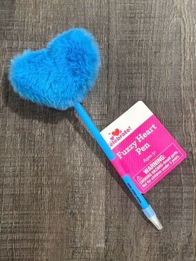 💞 New Bright Blue Fluffy Heart Ink Pen